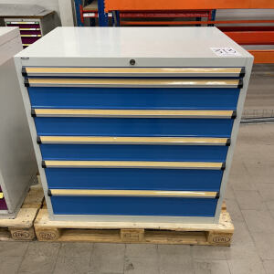 Drawer cabinet/Schubladenschrank