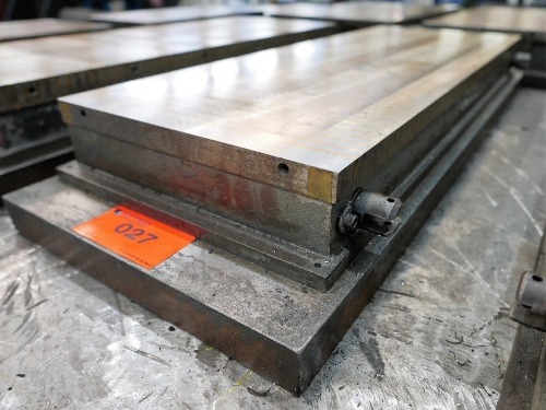 Magnetic clamping plate