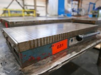 Magnetic clamping plate