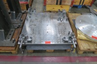 Clamping plate