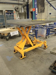 Hydraulic Lifting Table