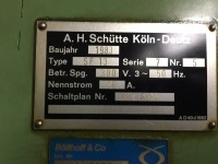 Schutte SF 13-6 Lathe - 4