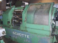 Schutte SE 25-6 Lathe