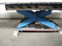 Hole Grid Pattern Welding Table - 4