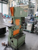 Peddinghaus PEDDIWORKER800 Profile Punching Machine - 3