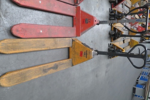 Jungheinrich scissor lifting platform #171