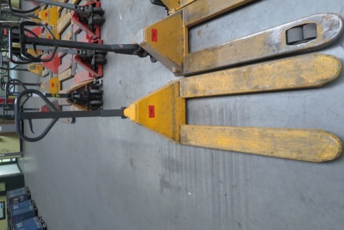 Jungheinrich scissor lifting platform #196