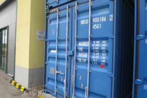 container no. 90018645G1