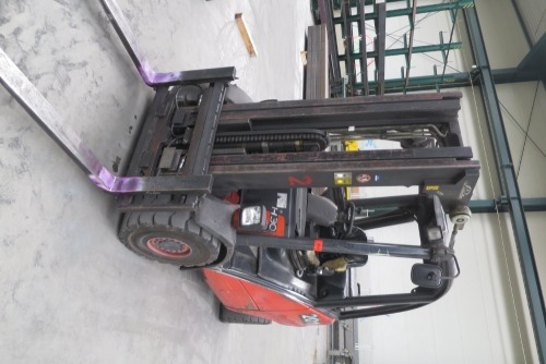 Linde H 30 gas-powered forklift truck (int. no. 201) #492