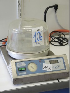 J.P. Selecta Model Vacuo-Temp 4000474 Heated Vakuum Dessicator