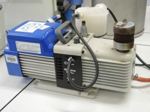 Fisher Scientific Model M4C Maxima C Plus Heated Vakuum Vacuum Pump