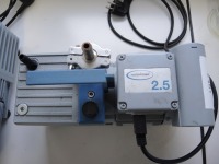 Vacuubrand Model RZ 2.5 Rotary Vane Vacuum Laboratory Pump - 3