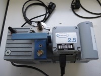 Vacuubrand Model RZ 2.5 Rotary Vane Vacuum Laboratory Pump - 3