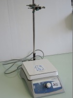 VWR Model STIR Magnetic Stirrer - 2