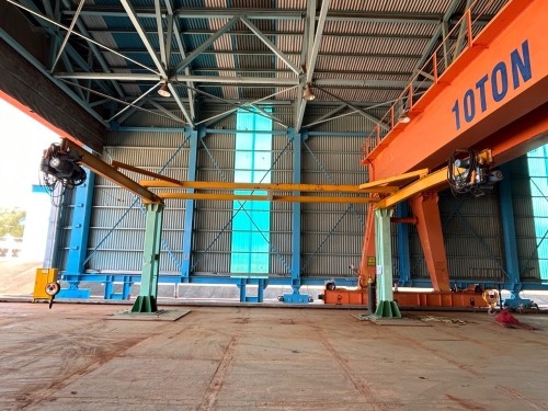 1.8 TON 2x JIB HOIST CRANE EACH (INTERCONNECTED) HYUNDAI HOIT CO. LTD.