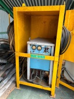 4x WELDING M/C,600A,AC440V*3P*60HZ - 4